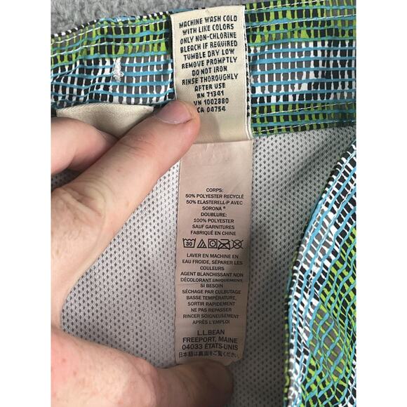 LL Bean Swim Shorts Boys 16 Trunks Green Geometric Drawstring Lined Pocket - Picture 6 of 13